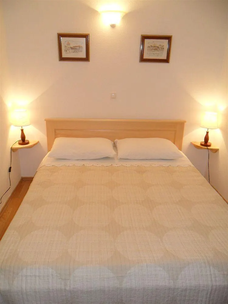 Villa Ruzica Trogir 3*,  Croatia
